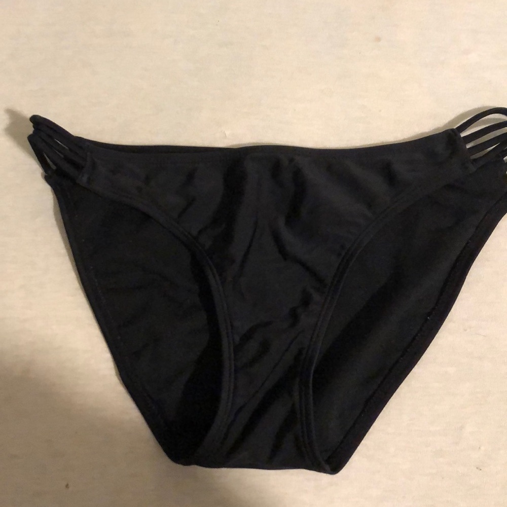 Black bikini bottom